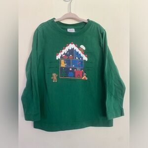 Hanna Andersson shirt size 110 / 4 Christmas gingerbread house green long sleeve